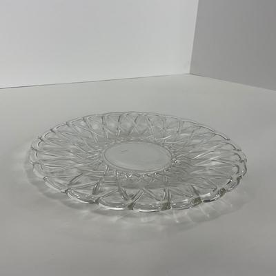 -87- GLASSWARE | Pretzel Indiana Glass Co. | Platters & Small Plates