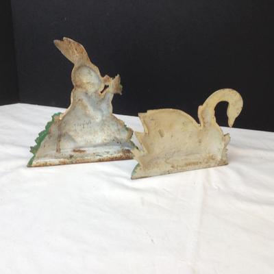 471 Vintage Cast Iron Doorstop Rabbit & Swan