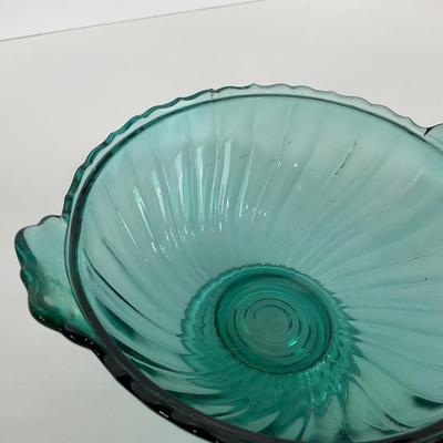 -89- GLASSWARE | Swirl Jeanette Glass Co. | Ultra Marine Two Handled Bowl