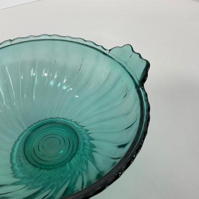 -89- GLASSWARE | Swirl Jeanette Glass Co. | Ultra Marine Two Handled Bowl
