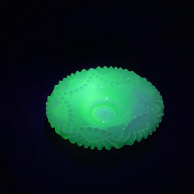 -91- GLASSWARE | Opalescent Milk Glass Ornate Shallow Bowl