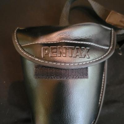Pentax Papilio Binoculars and Assorted Field Guides (LR-DW)