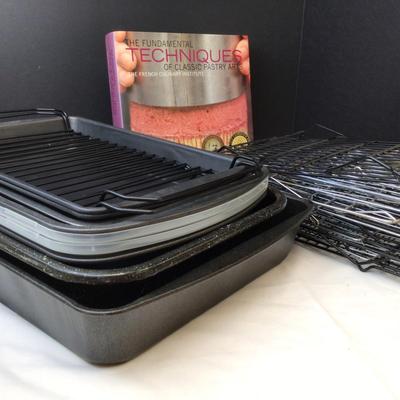 481 Large Baking Sheet Lot