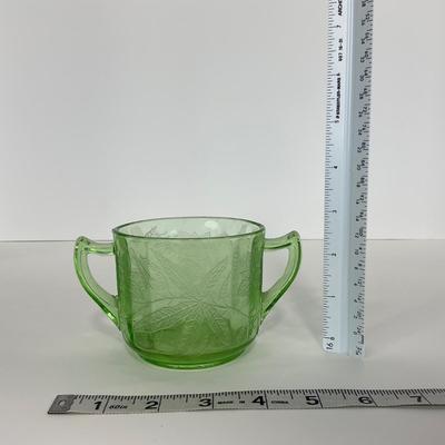 -95- URANIUM | Floral Poinsettia Jeanette Glass Co. | Green Depression Covered Sugar