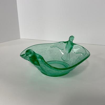 -98-URANIUM | Vaseline Glass Candy Dish With Doves