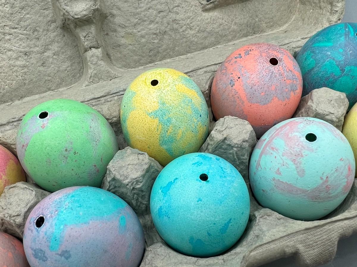 Colorful Cracking Holiday Confetti Easter Eggs