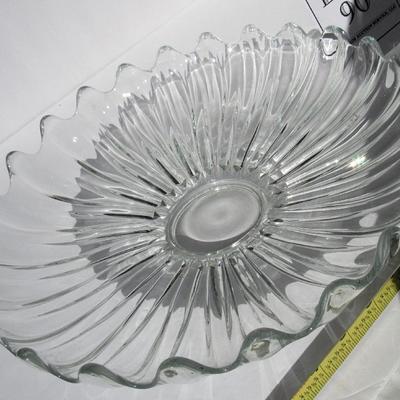 Very Large Clear Glass Serving Bowl/Tray