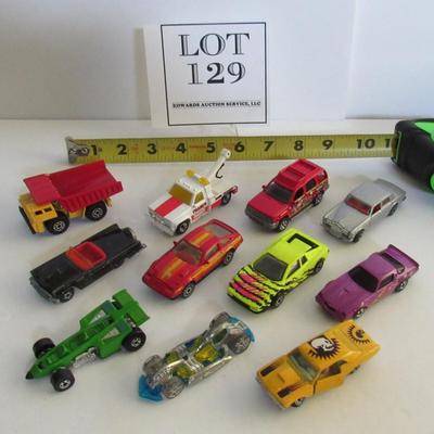 Mixed Lot of Older Small Cars and Trucks