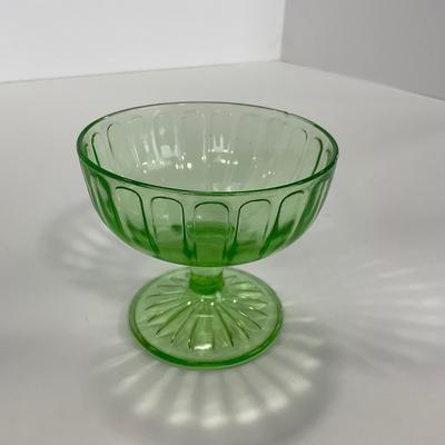 -102- URANIUM | Green Depression Ribbon Hazel Atlas Glass Co. | Sherbet