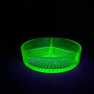 -103- URANIUM | Green Depression Three Part Divided Round Dish