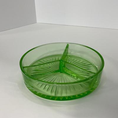 -103- URANIUM | Green Depression Three Part Divided Round Dish