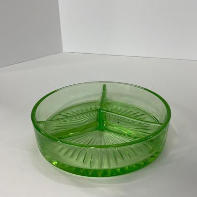 -103- URANIUM | Green Depression Three Part Divided Round Dish