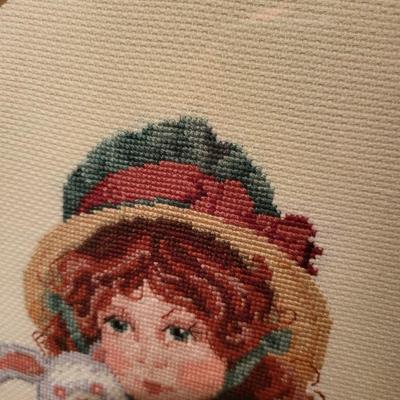 Needlepoint Artwork in Circular Frame