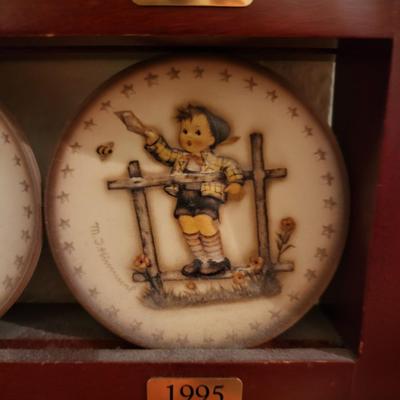 MJ Hummel Mini Plates Complete Collection, 25 Plates - 1971 thru 1995