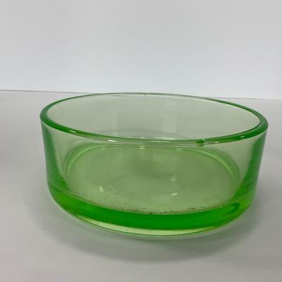 -104- URANIUM | Green Depression Heavy Bowl
