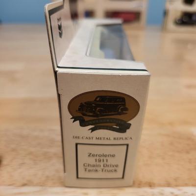 12 Chevron 1990 Commemorative Series