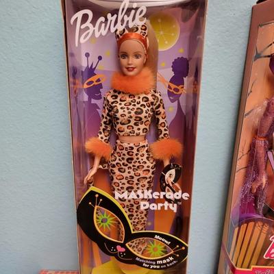 13 Collectable Barbie Lot