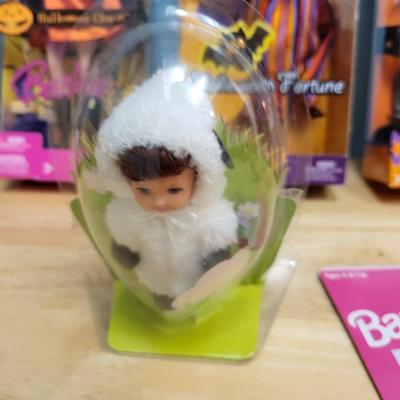 13 Collectable Barbie Lot