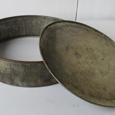 Old Cream City Cake Pan