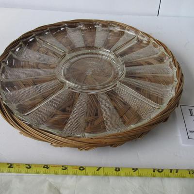 Jeanette Glass Depression Era Dew Drop Divided Relish in Woven Tray