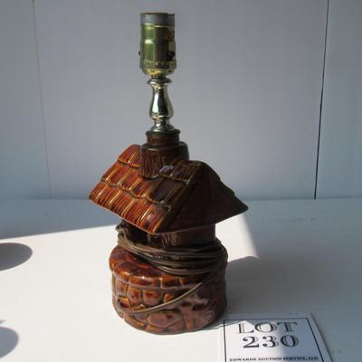 Vintage Pottery Wishing Well Lamp