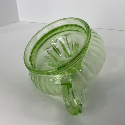 -111- URANIUM | Large Green Glass Juicer
