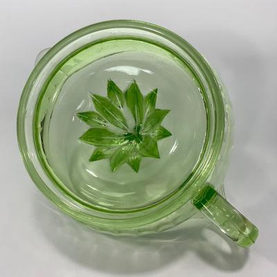 -111- URANIUM | Large Green Glass Juicer