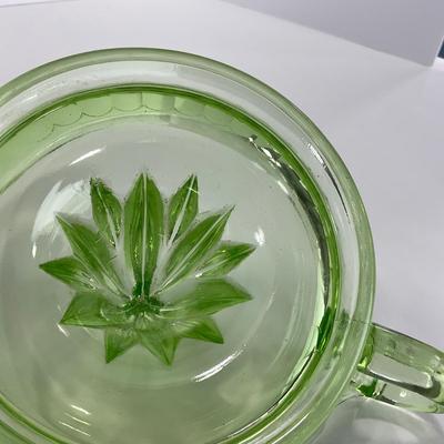 -111- URANIUM | Large Green Glass Juicer