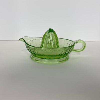 -111- URANIUM | Large Green Glass Juicer