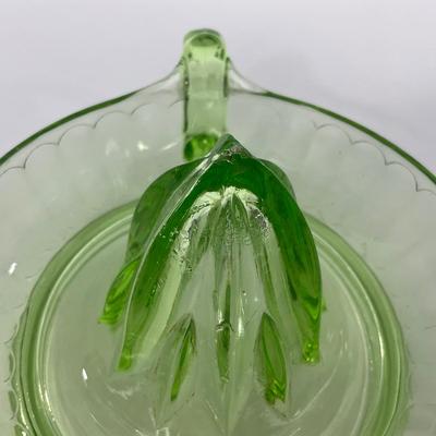 -111- URANIUM | Large Green Glass Juicer