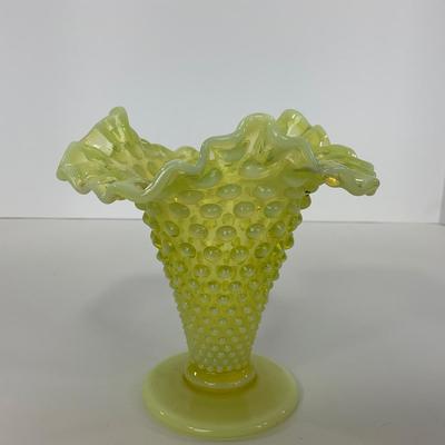 -118- URANIUM | Fenton Vaseline Glass Opalescent Hobnail Vase