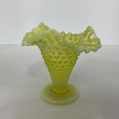 -118- URANIUM | Fenton Vaseline Glass Opalescent Hobnail Vase