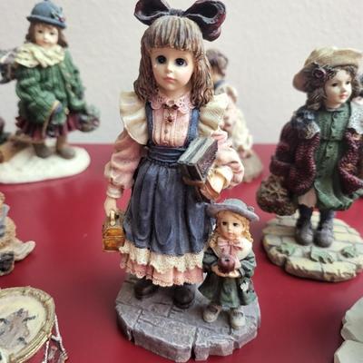 10 Pieces of The Dollstone Collection " Yesterday's Child "