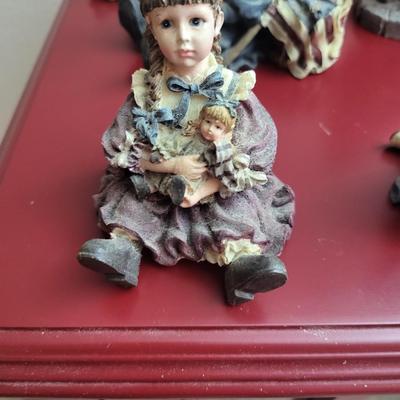 10 Pieces of The Dollstone Collection " Yesterday's Child "