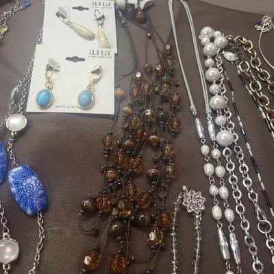 Jewelry Lot