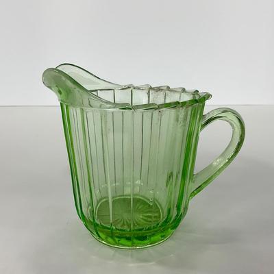 -121- URANIUM | Sierra Pinwheel Jeanette Glass Co. | Creamer & Sugar