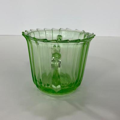 -121- URANIUM | Sierra Pinwheel Jeanette Glass Co. | Creamer & Sugar