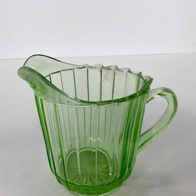 -121- URANIUM | Sierra Pinwheel Jeanette Glass Co. | Creamer & Sugar