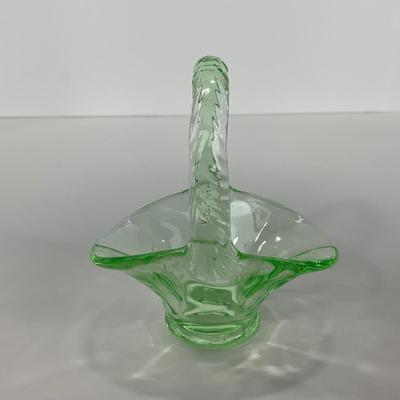 -122- URANIUM | Art Glass Vaseline Mini Baskets