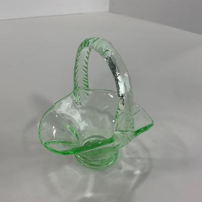 -122- URANIUM | Art Glass Vaseline Mini Baskets