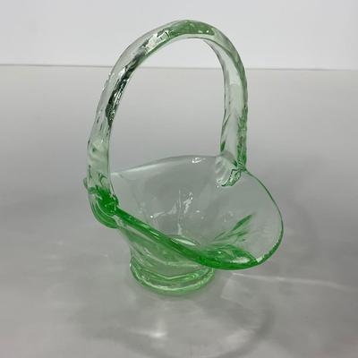 -122- URANIUM | Art Glass Vaseline Mini Baskets