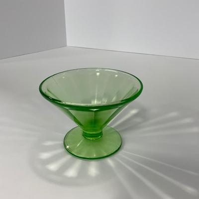 -124- URANIUM | Optic Panel Vaseline Green Sherbets