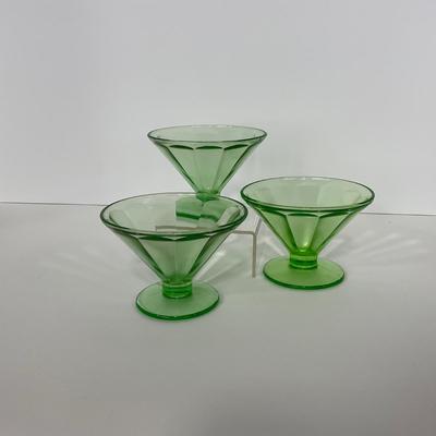 -124- URANIUM | Optic Panel Vaseline Green Sherbets