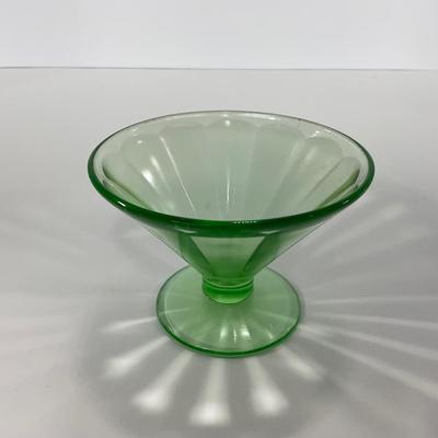 -124- URANIUM | Optic Panel Vaseline Green Sherbets