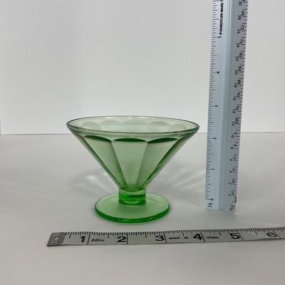-124- URANIUM | Optic Panel Vaseline Green Sherbets