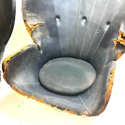 1578 Pair of ELDA Swivel Base Leather Chairs by Joe Colombo