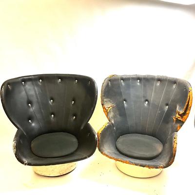 1578 Pair of ELDA Swivel Base Leather Chairs by Joe Colombo