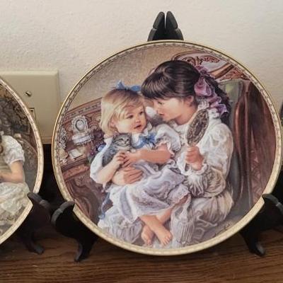 6 Collectable Plate Lot