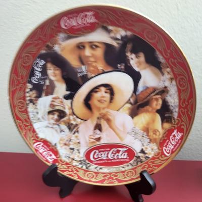 4 Collectable Plate Lot