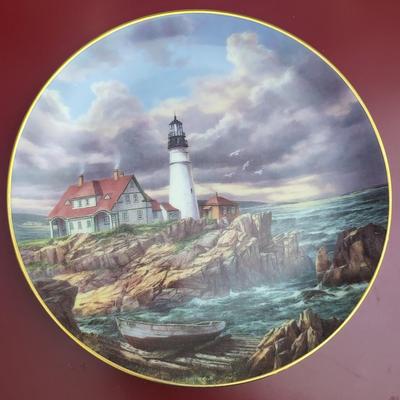 4 Collectable Plate Lot